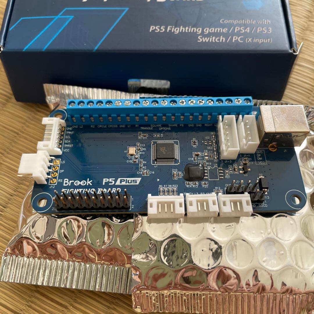 Brook P5 Plus Fighting Board ps5動作確認済み