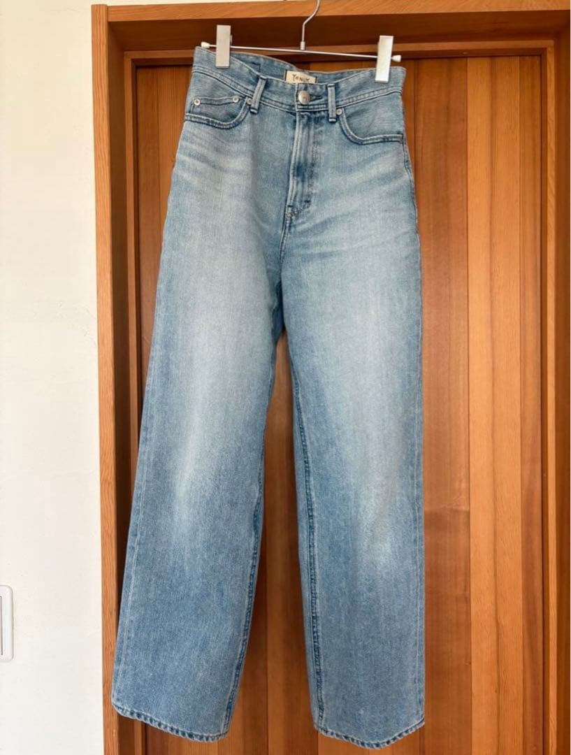 YANUKヤヌーク　LEAボーイズストレートデニム　24サイズ