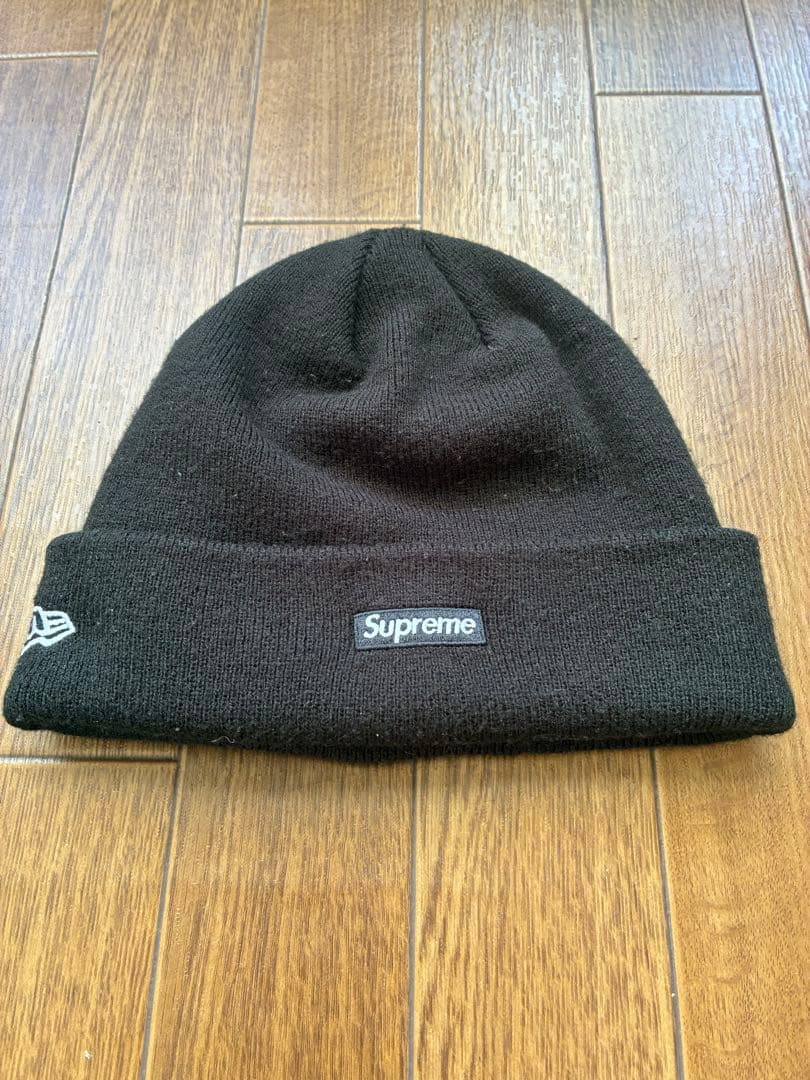 Supreme × New Era ビーニー【Sロゴツノ】