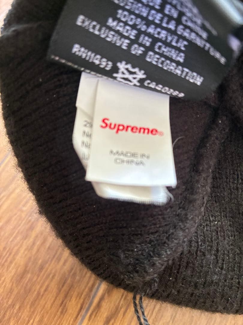 Supreme × New Era ビーニー【Sロゴツノ】