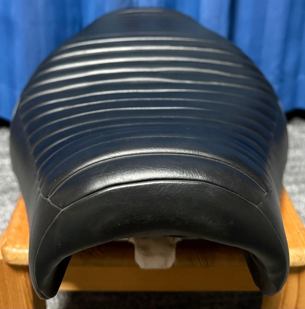 Kawasaki カワサキ W650 W800 純正 タックロール シート