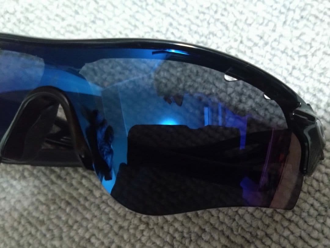 OAKLEY　レーダーロックパス　純正レンズ２枚付