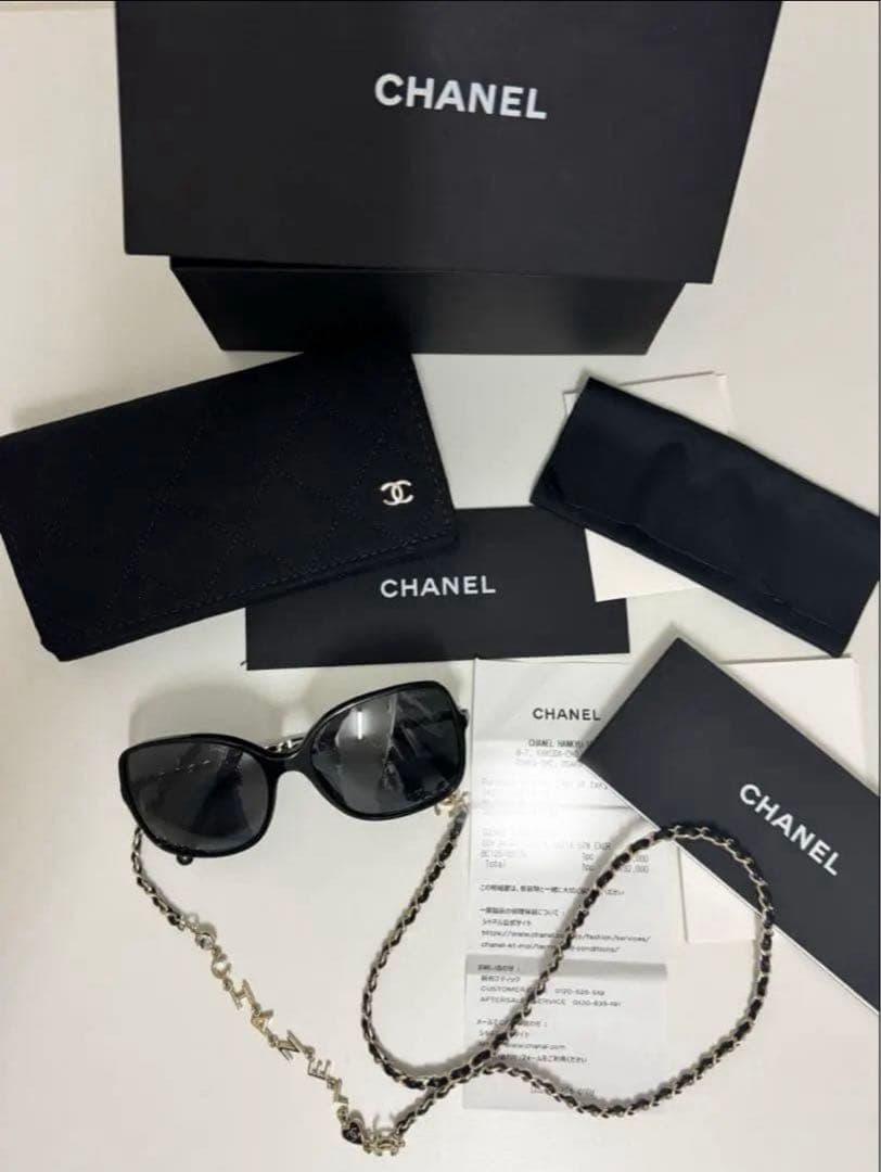 2025年購入品 CHANEL チェーン付きサングラス