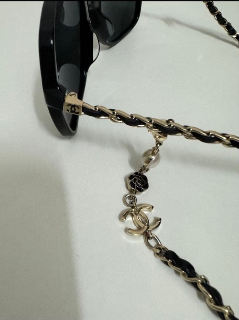2025年購入品 CHANEL チェーン付きサングラス