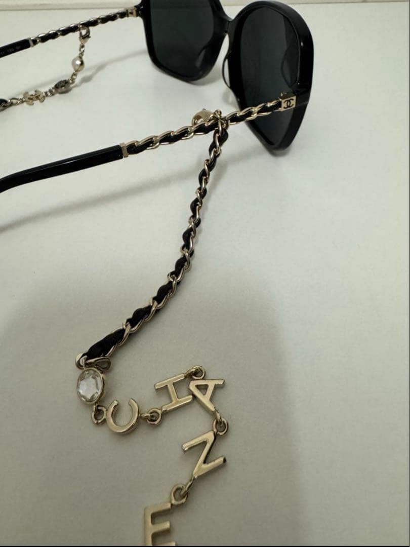 2025年購入品 CHANEL チェーン付きサングラス