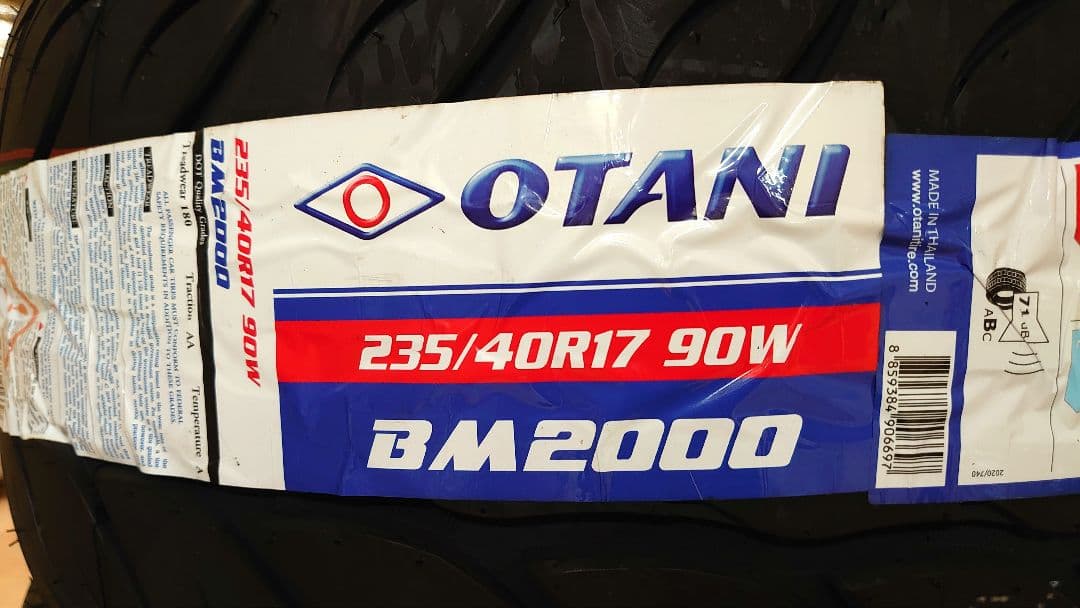 タイヤ OTANI BM2000 235/40R17 【送料込み】