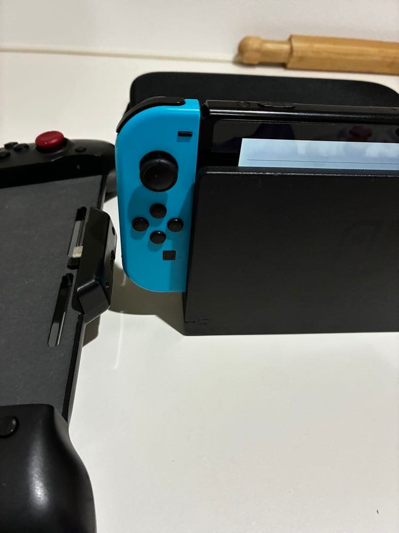 Nintendo Switch 青/赤 本体 2018年製