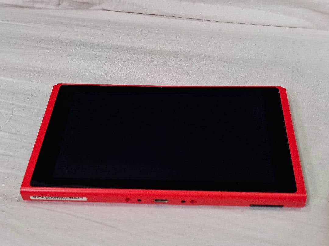 Nintendo Switch 本体のみ 赤