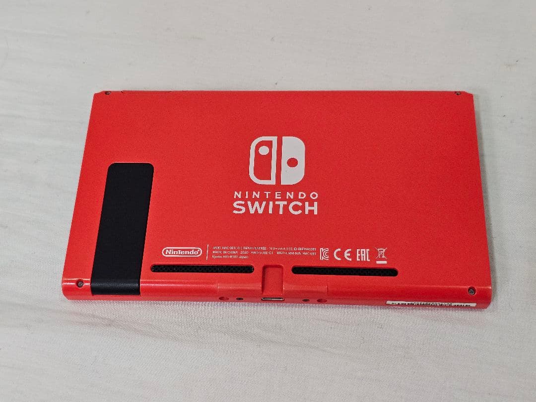 Nintendo Switch 本体のみ 赤