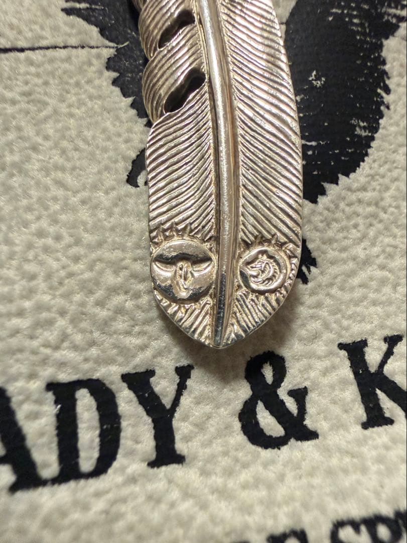 値下げしました。TADY&KING ハートK18フェザーmmサイズ右向き