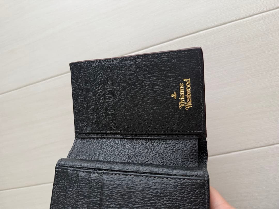 ヴィヴィアン三つ折り財布 ブラック