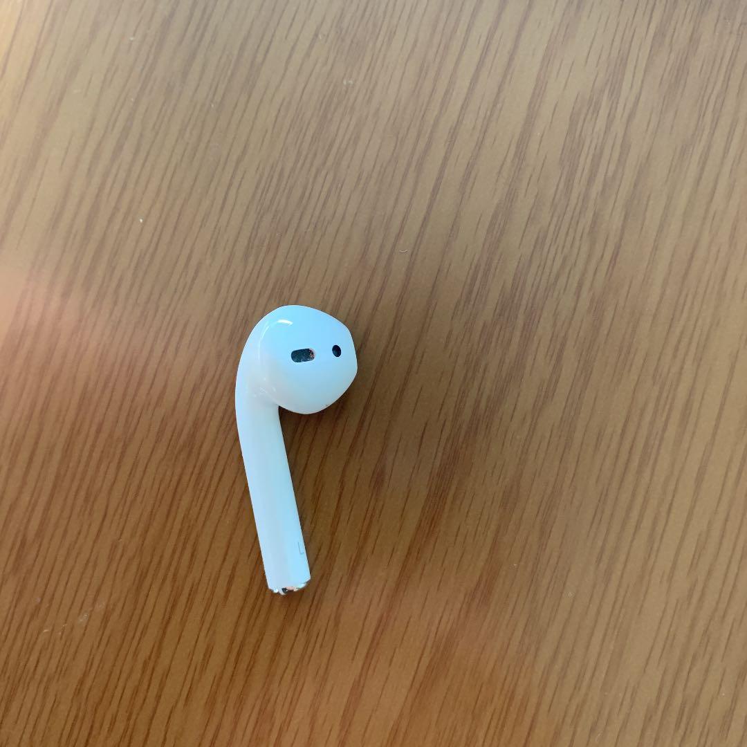 AirPods 第2世代 ワイヤレス充電対応