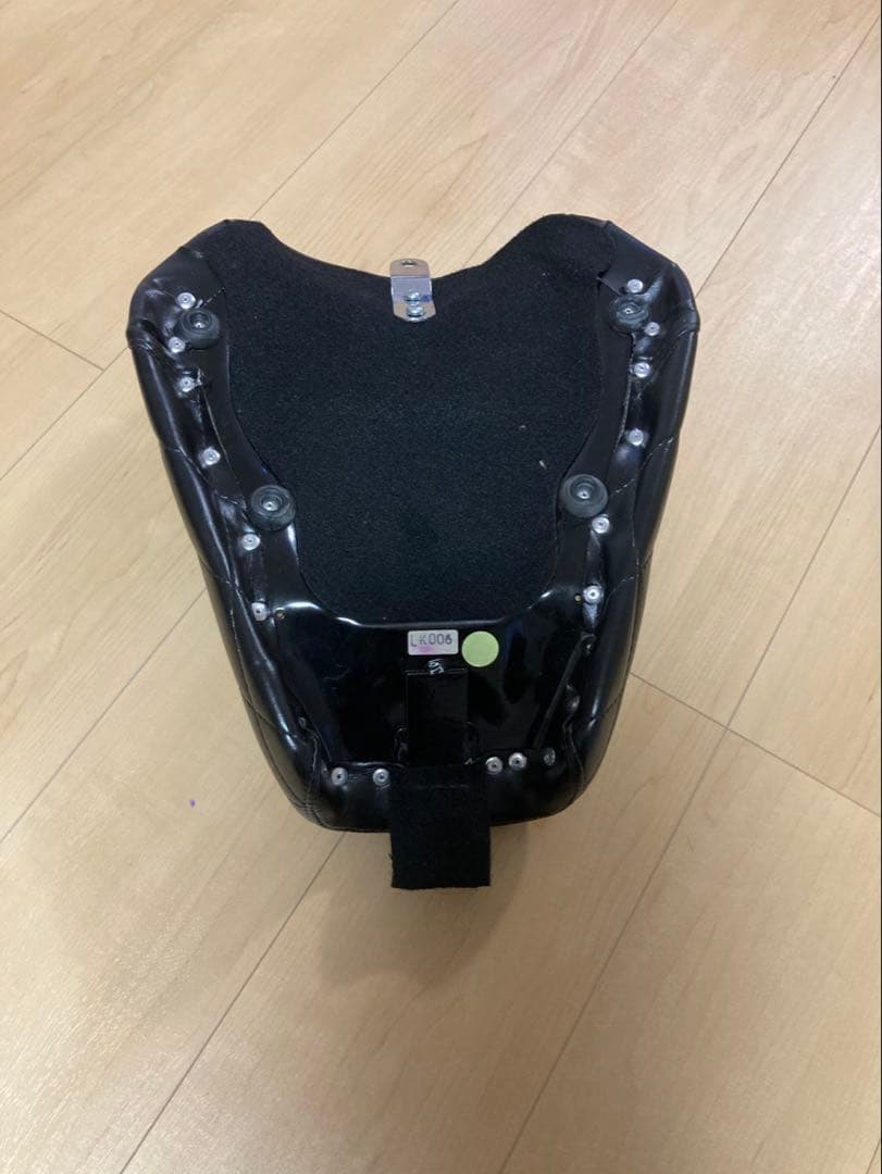 XL1200X フォーティーエイト　ラペラシート