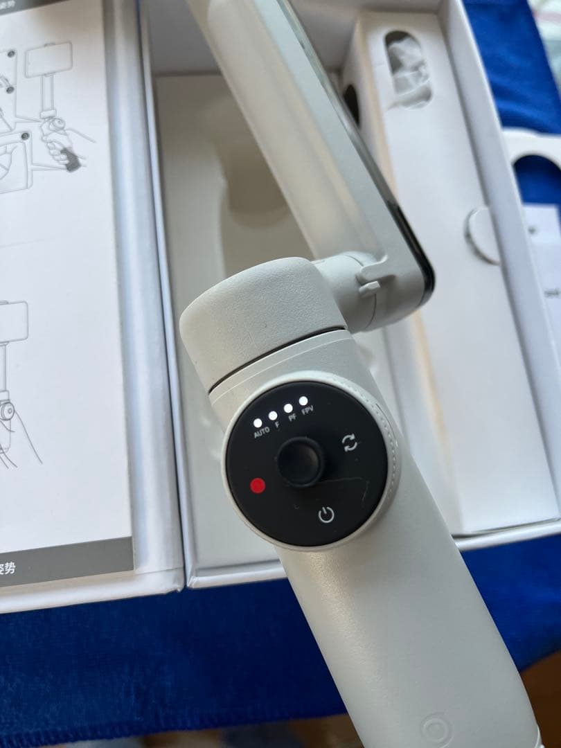 Insta360 Flow スタビライザーApple Store購入品使用数回