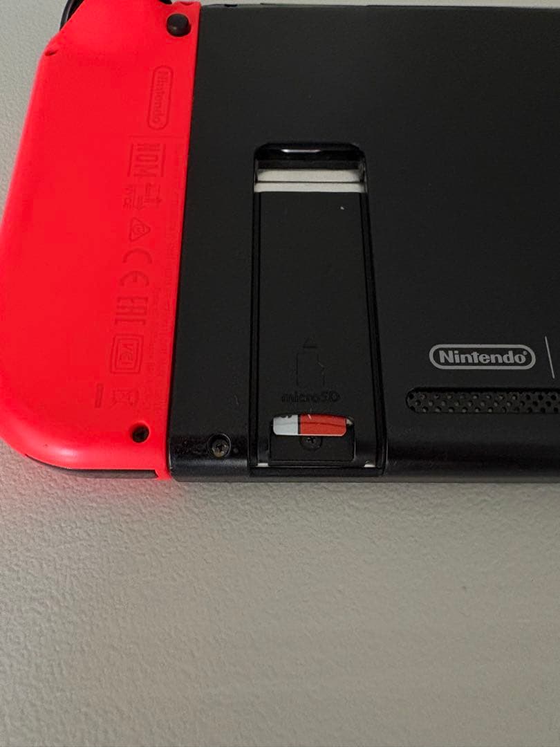 猪*蝶様 Nintendo Switch 本体 青/赤 Joy-Con、充電器付