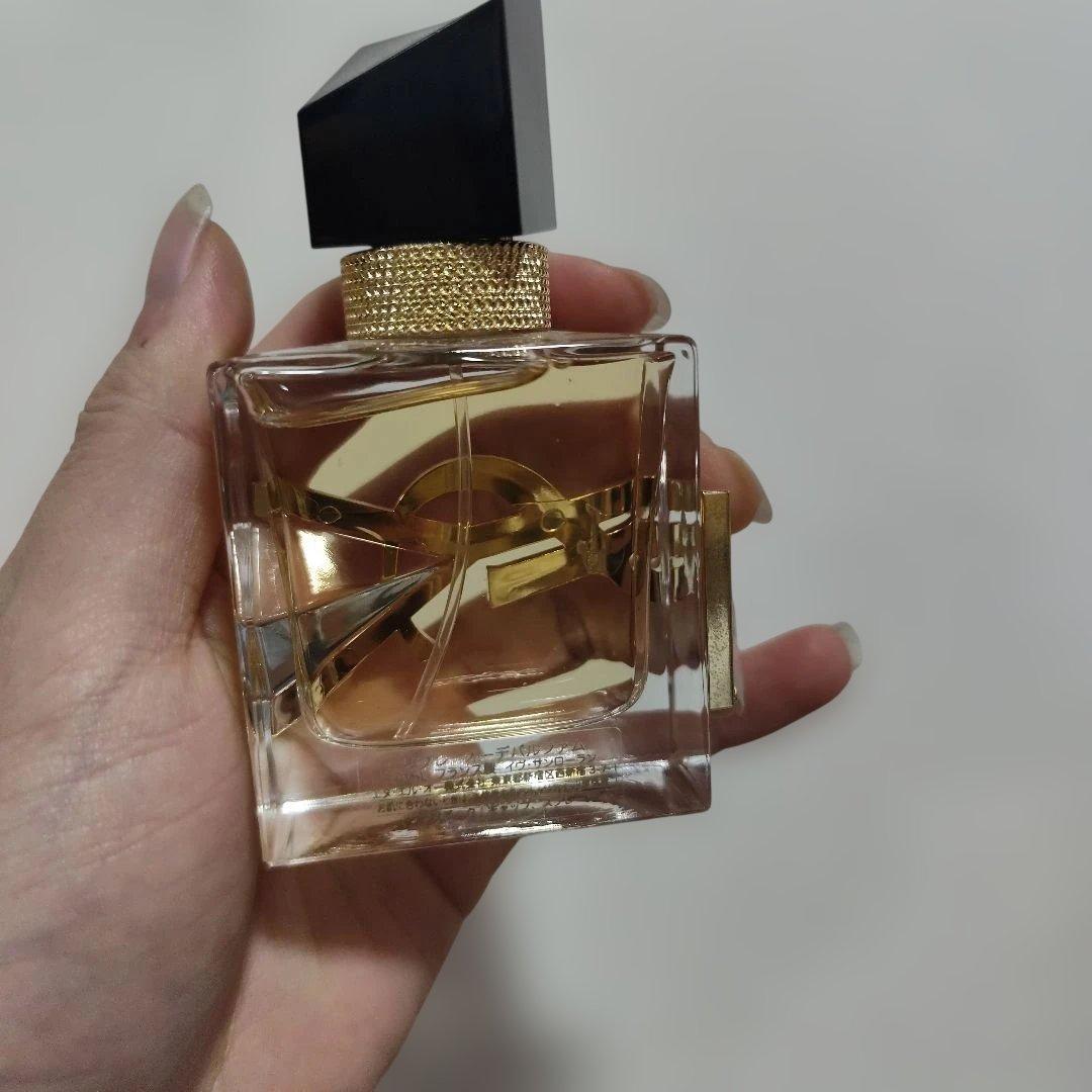 イブサンローラン リブレ オーデパルファム 30ml
