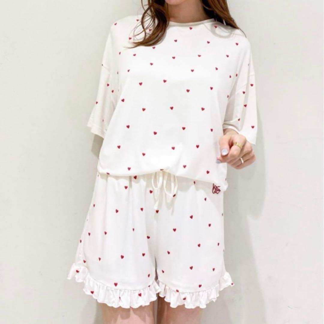 ハート柄BIGTシャツ& ハート柄フリルショートパンツ