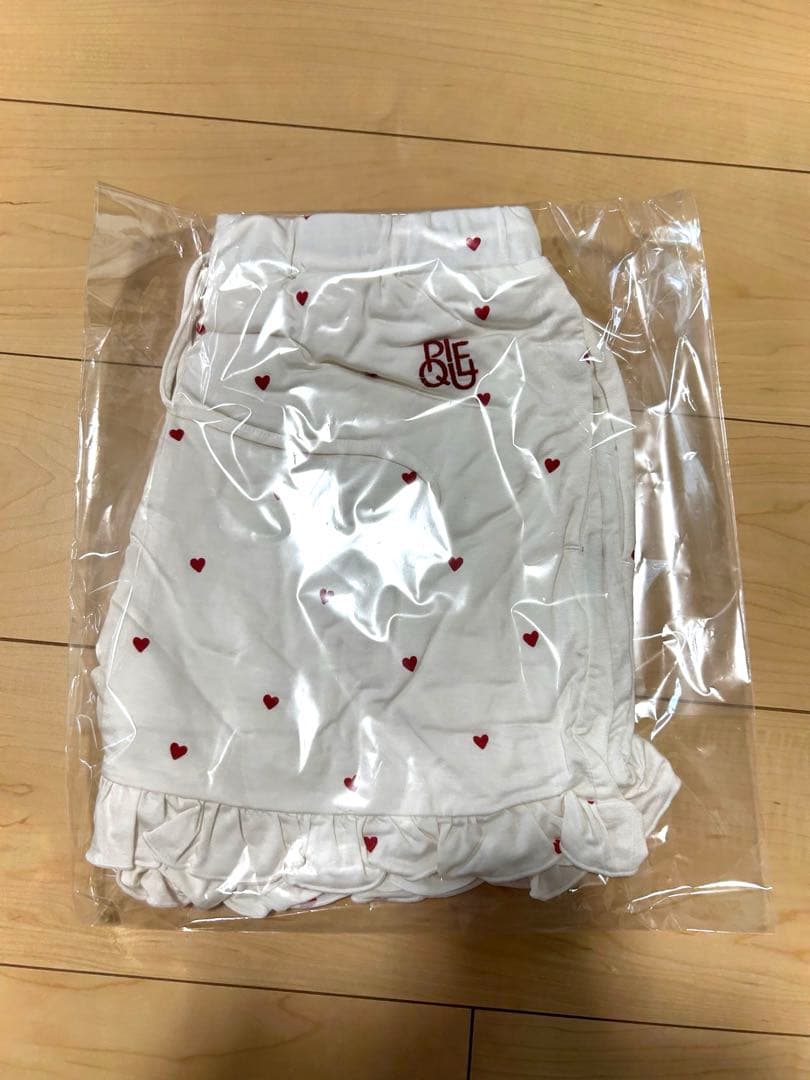 ハート柄BIGTシャツ& ハート柄フリルショートパンツ