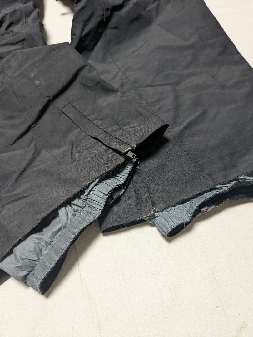 ほ*臣様 ak BURTON バートン GORE-TEX スノボパンツ スキーウ