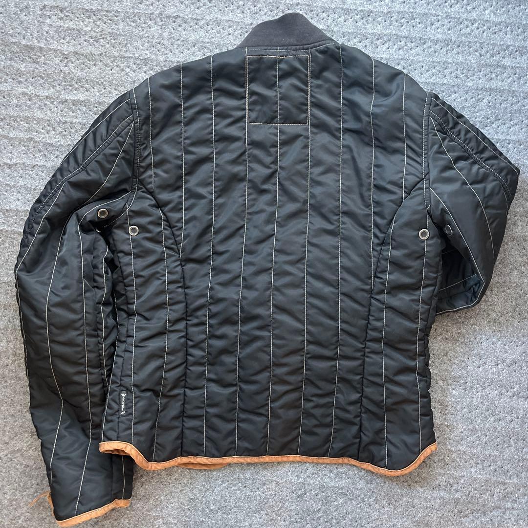 Armani Jeans ブラック ジャンパー