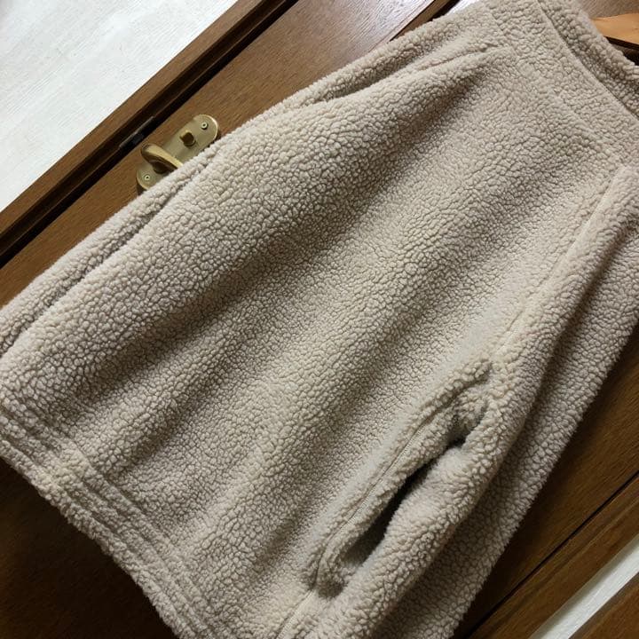 ケープハイツ 新品タグ無し美品 メンズサイズS ベージュ×ネイビー ボアブルゾン