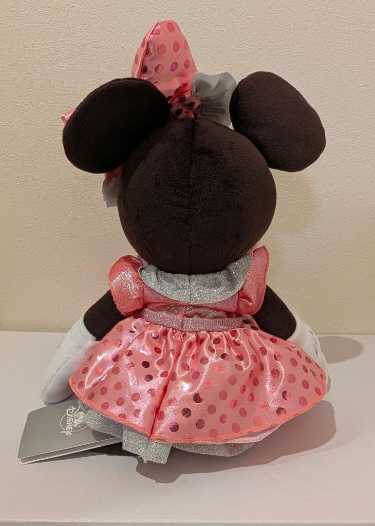 ディズニーストア MINNIE DAY ミニー ぬいぐるみ アイドルミニー
