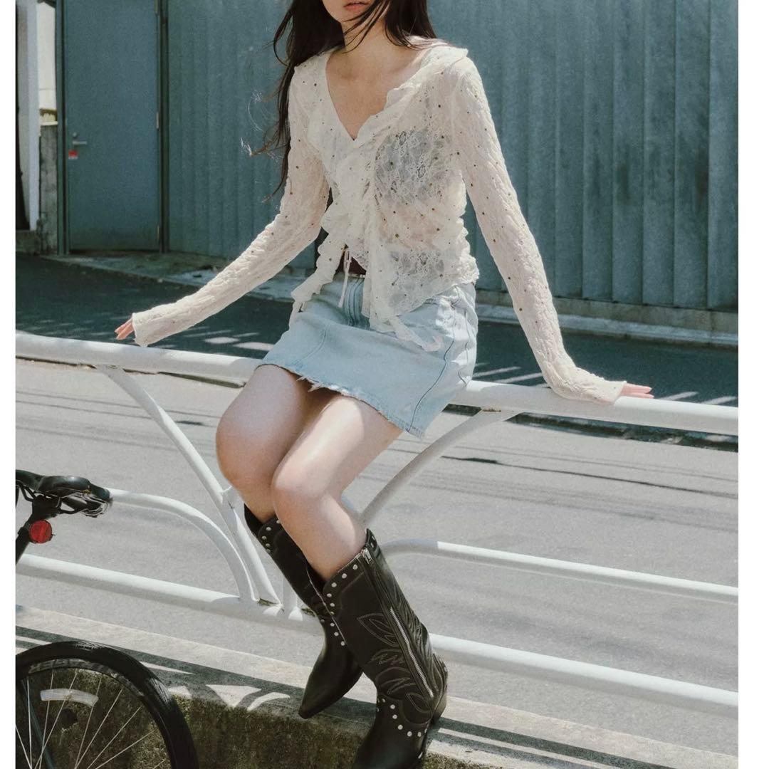 ZARA スタッズ付きカウボーイブーツ　ウエスタンブーツ