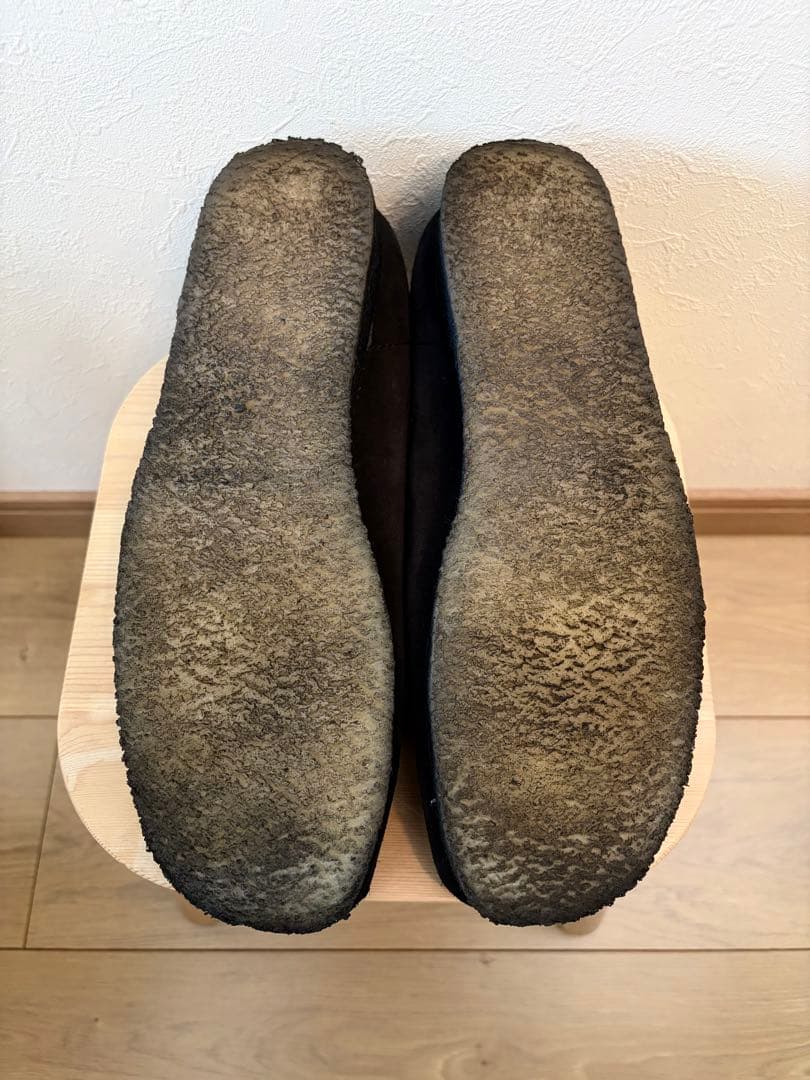 【CLARKS】 ワラビーシューズ（スウェード生地）