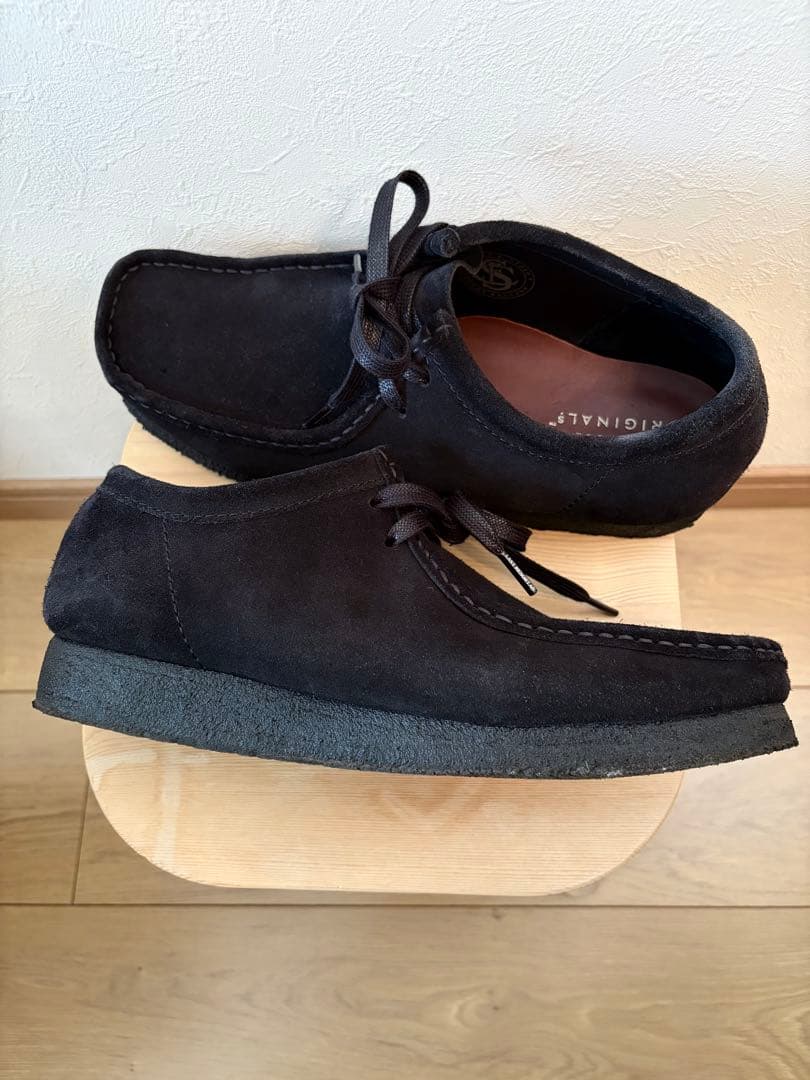 【CLARKS】 ワラビーシューズ（スウェード生地）