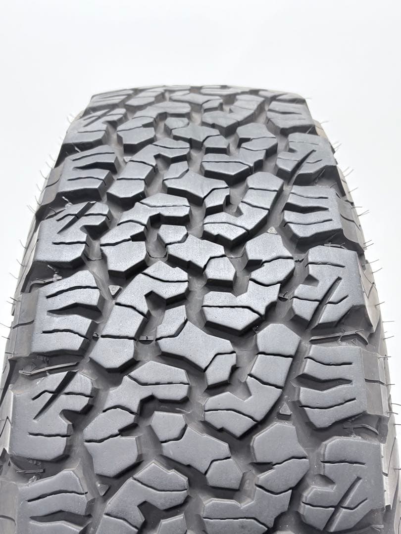 美品！BFグッドリッチ　215/70R16 オールテレーン 4本セット