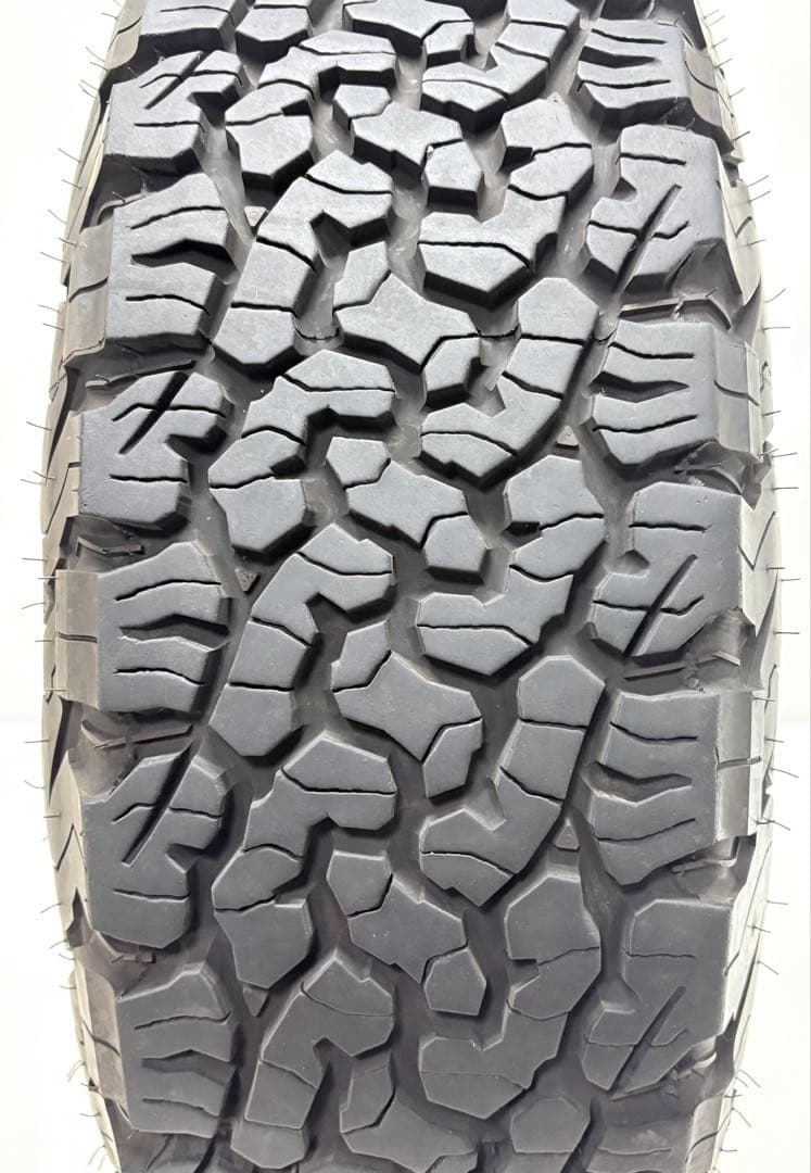美品！BFグッドリッチ　215/70R16 オールテレーン 4本セット