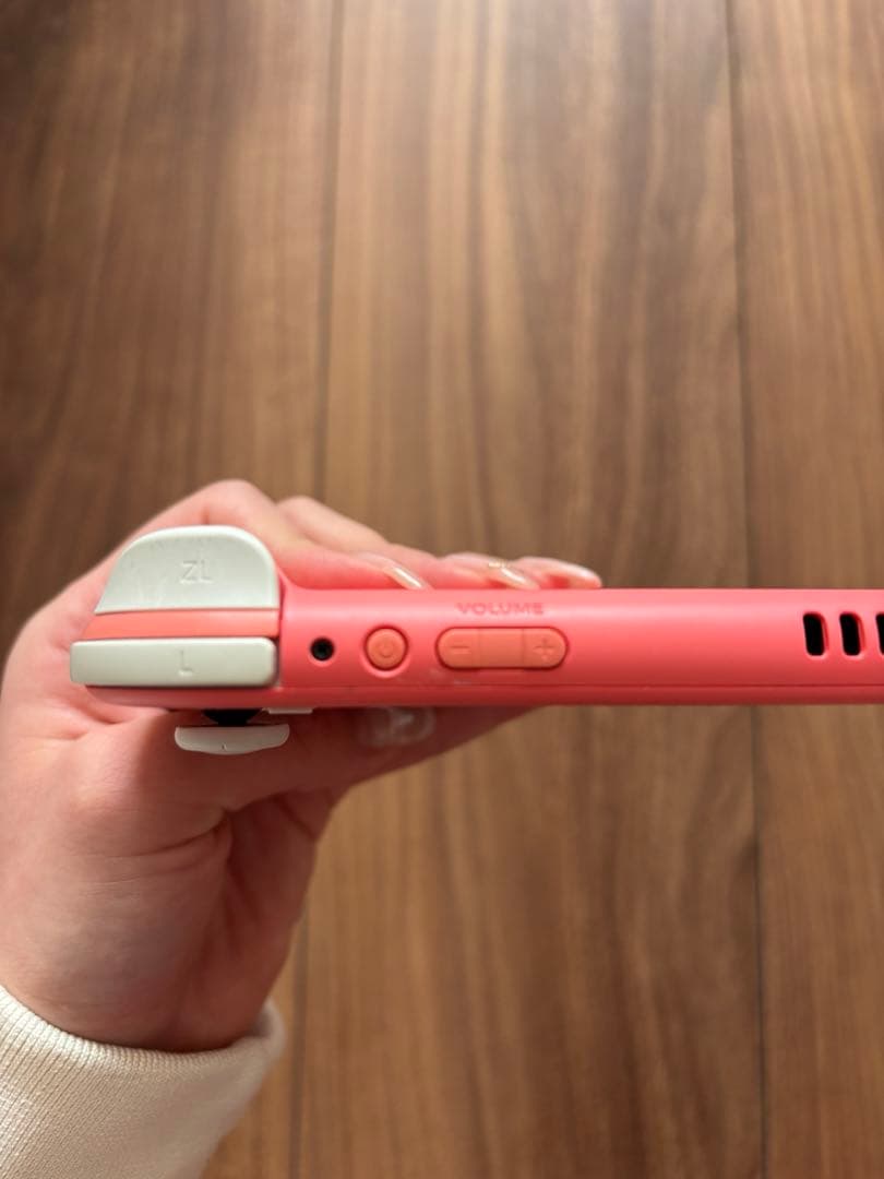 Nintendo Switch Lite コーラル ジャンク品