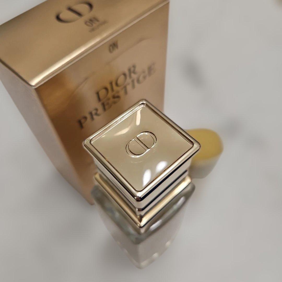 ディオール プレステージ ル フルイド タン ドゥ ローズ 0N 30ml