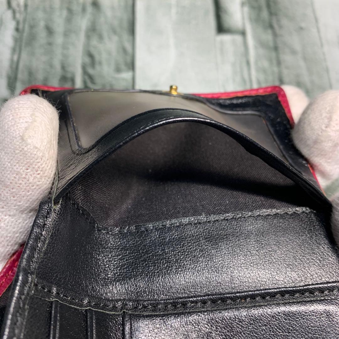 Vivienne Westwood ビビアン三つ折り財布　ピンク　レザー　がま口