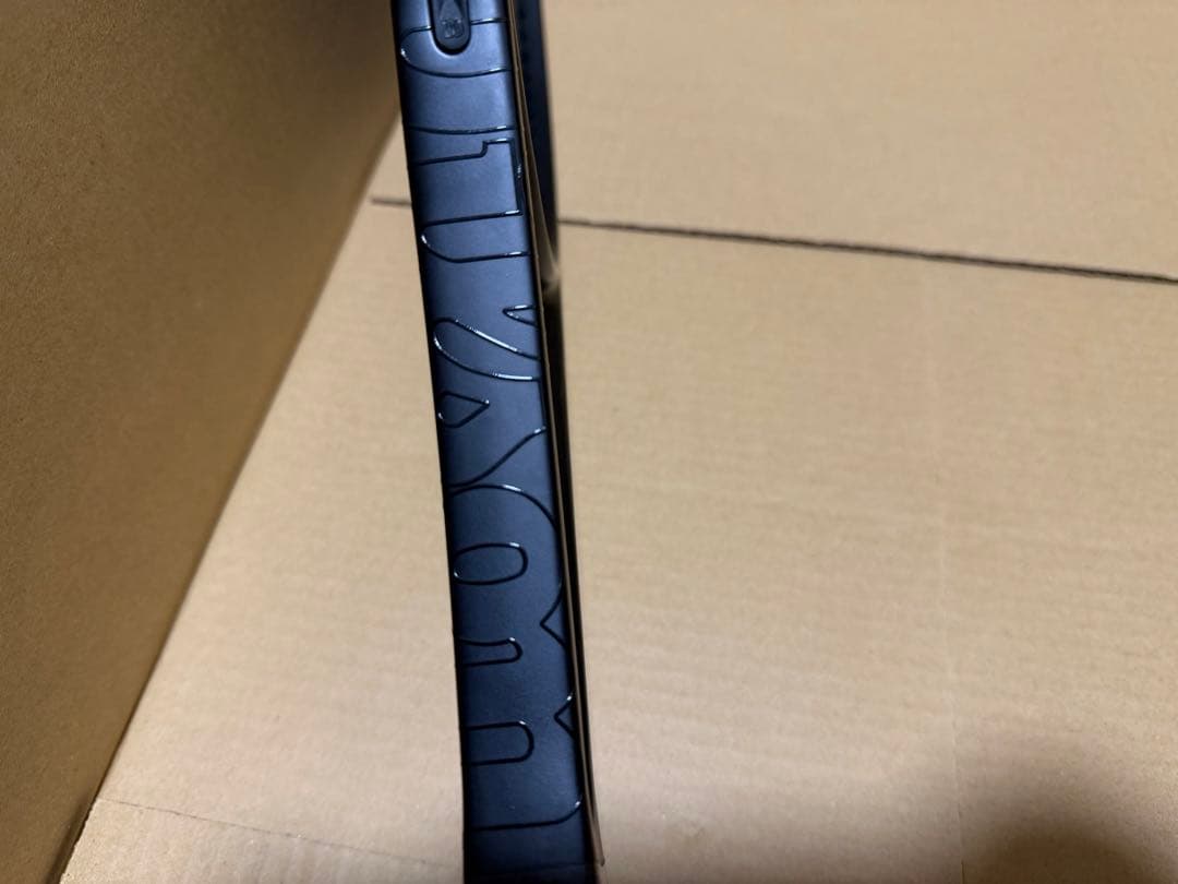 新品未使用　Wilson NOIR BLADE 98 16X19 V8.0