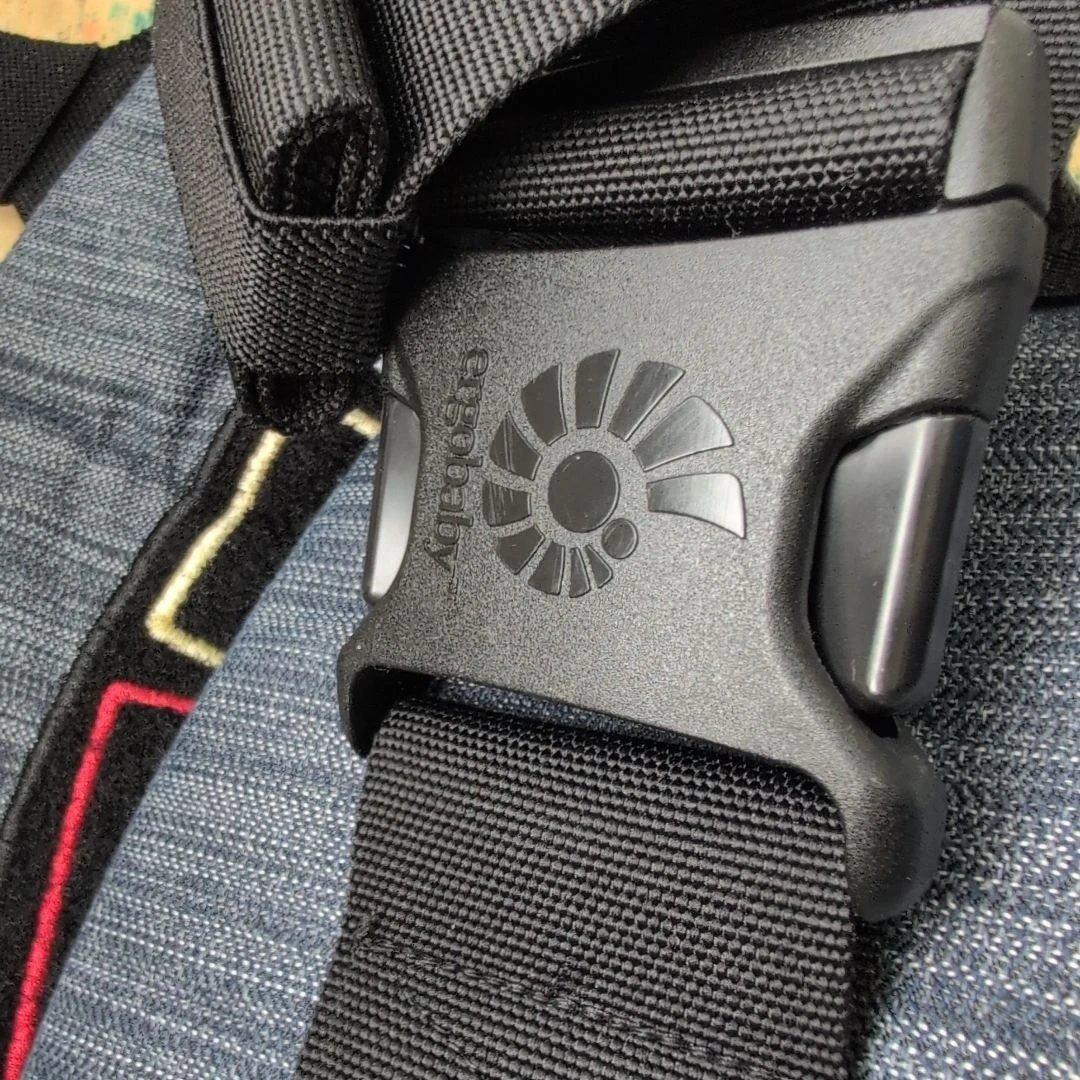 新品　エルゴ　オムニ　360 メッシュ　ergo omni 抱っこ紐