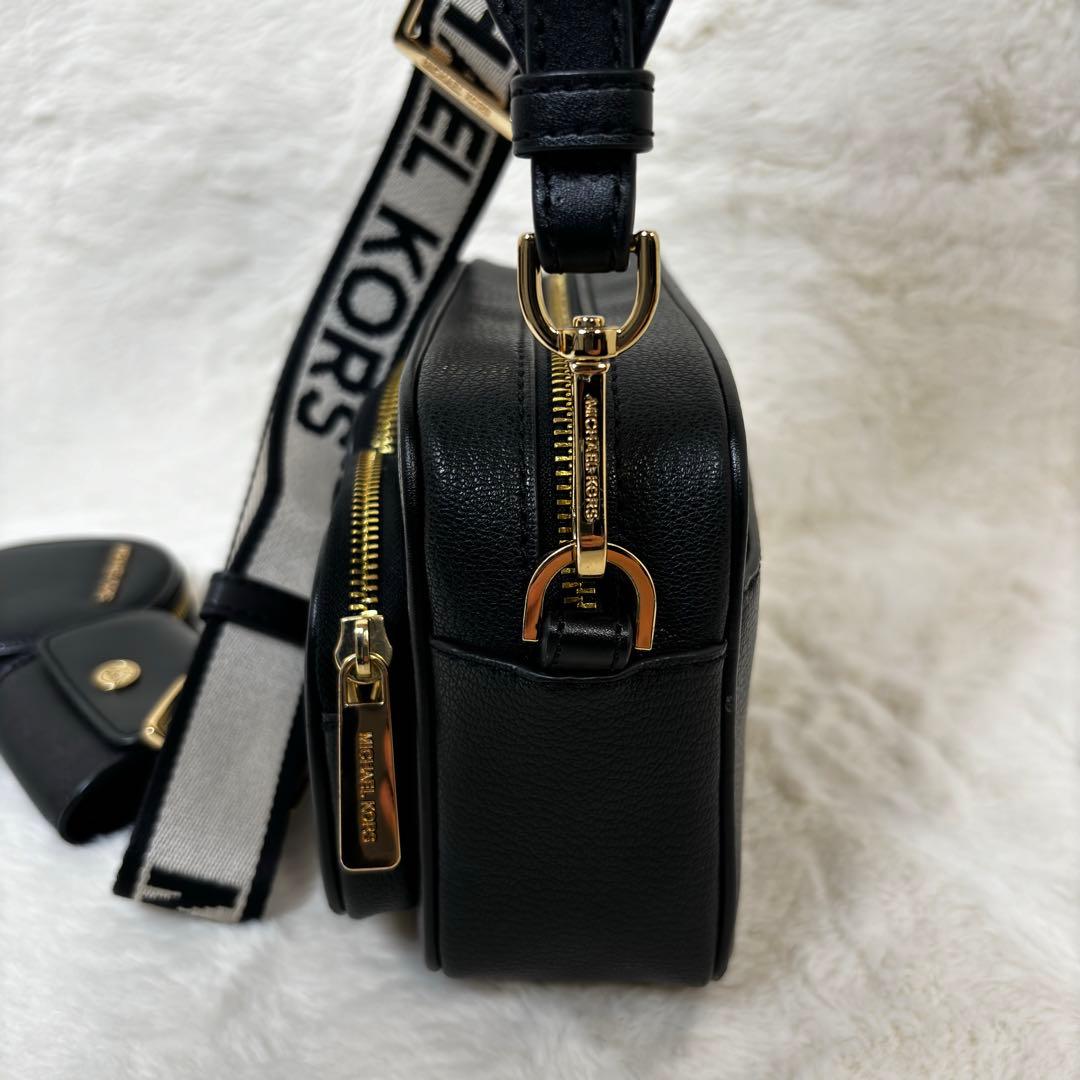 美品　マイケルコース　JET SET ITEM クロスボディ　黒