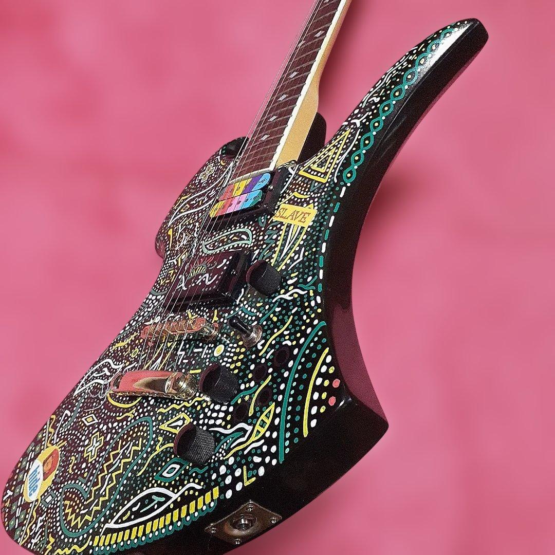 【良・美品】アメーバペイント・hideモデル。モッキンバードエレキギター。