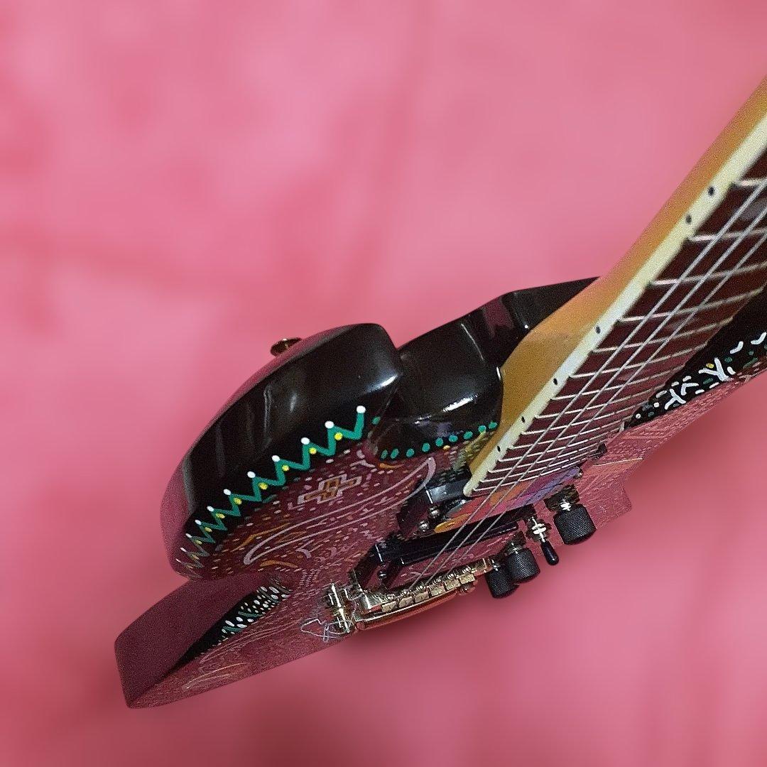 【良・美品】アメーバペイント・hideモデル。モッキンバードエレキギター。