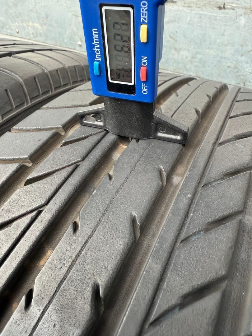 ひろヨコハマサマータイヤ225／60R17 99H