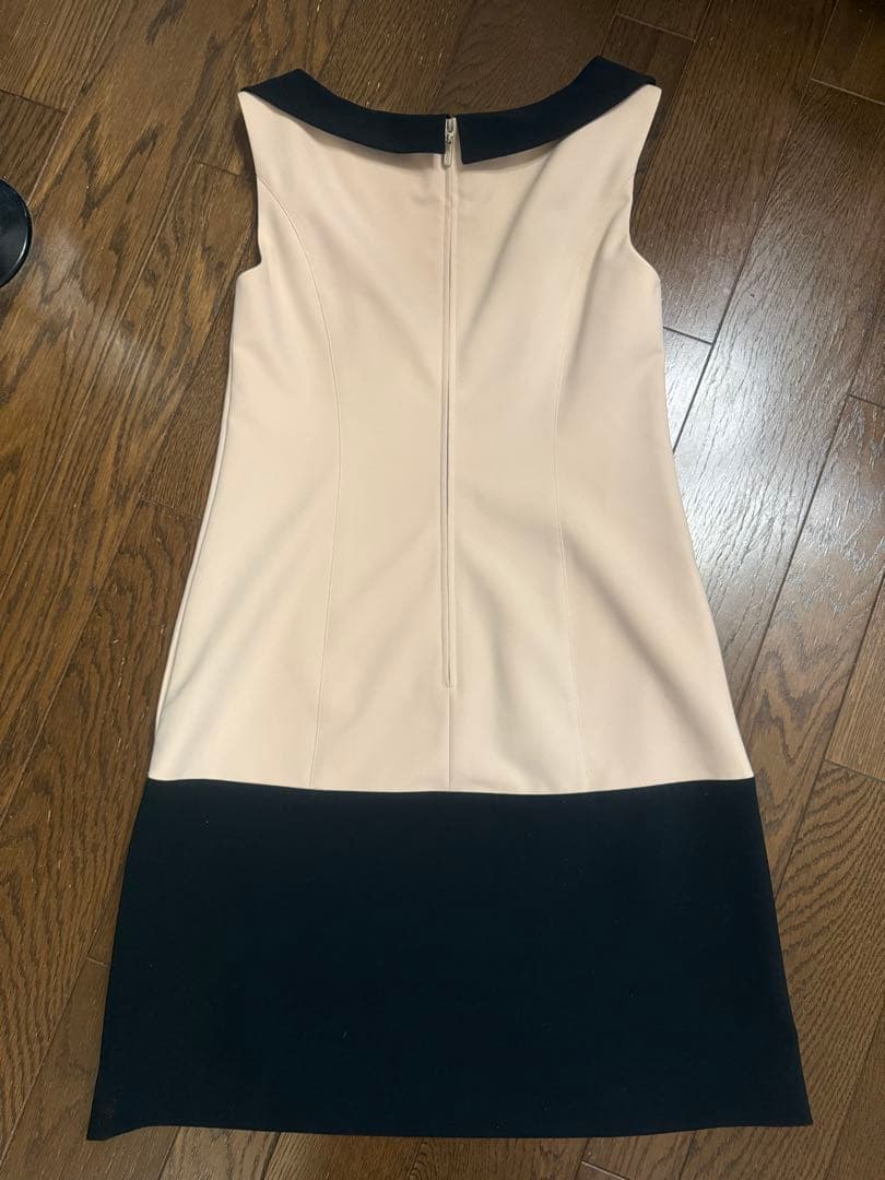 FOXEYノースリーブワンピース ベージュ
