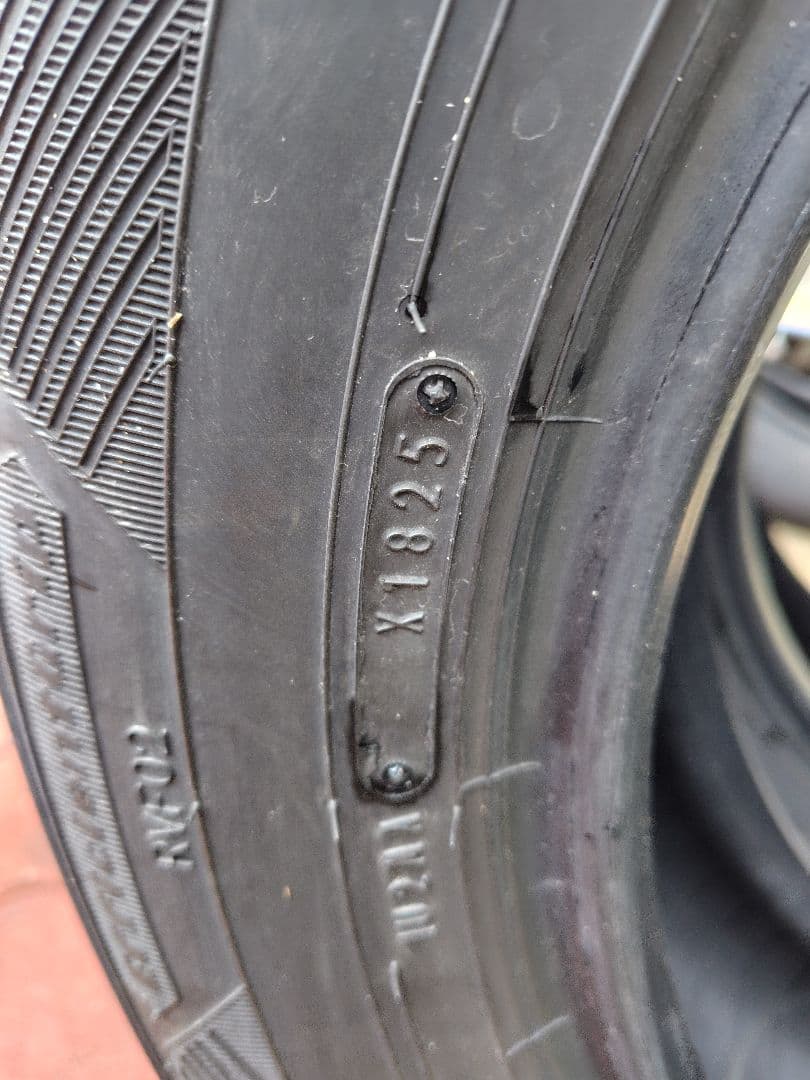 やす、Goodyear RVF02 205/65R16 タイヤ 9分山
