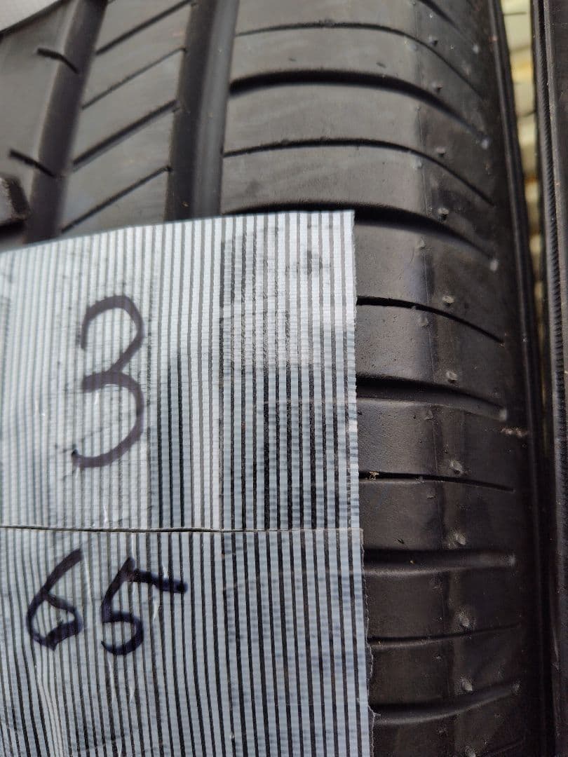 やす、Goodyear RVF02 205/65R16 タイヤ 9分山