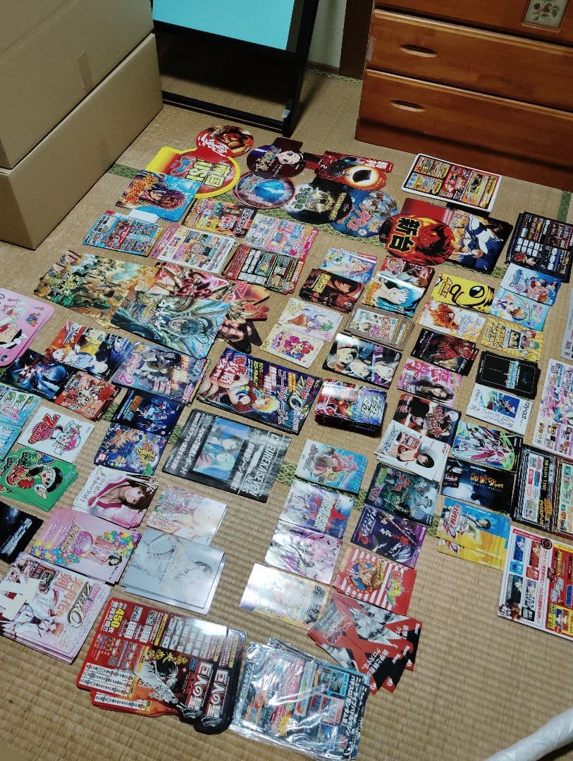 け*と様 パチンコ　パチスロ　ポスター約100本　その他小冊子など合わせて約30
