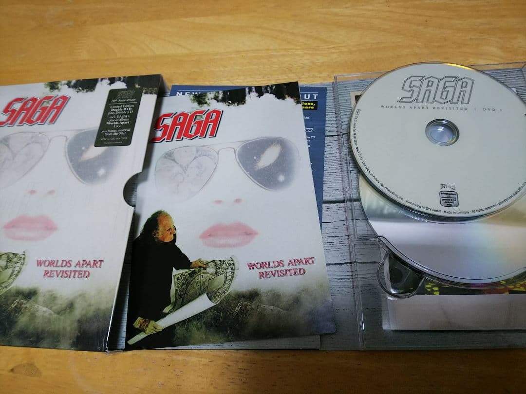SAGA（サーガ）WORLDS APART REVISITED　プログレハード