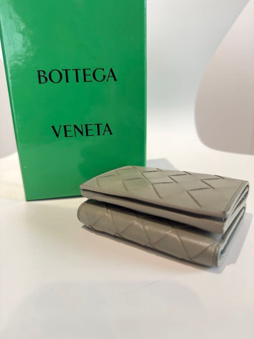 ボッテガ BOTTEGA VENETA 三つ折り財布 中古品 イントレチャート
