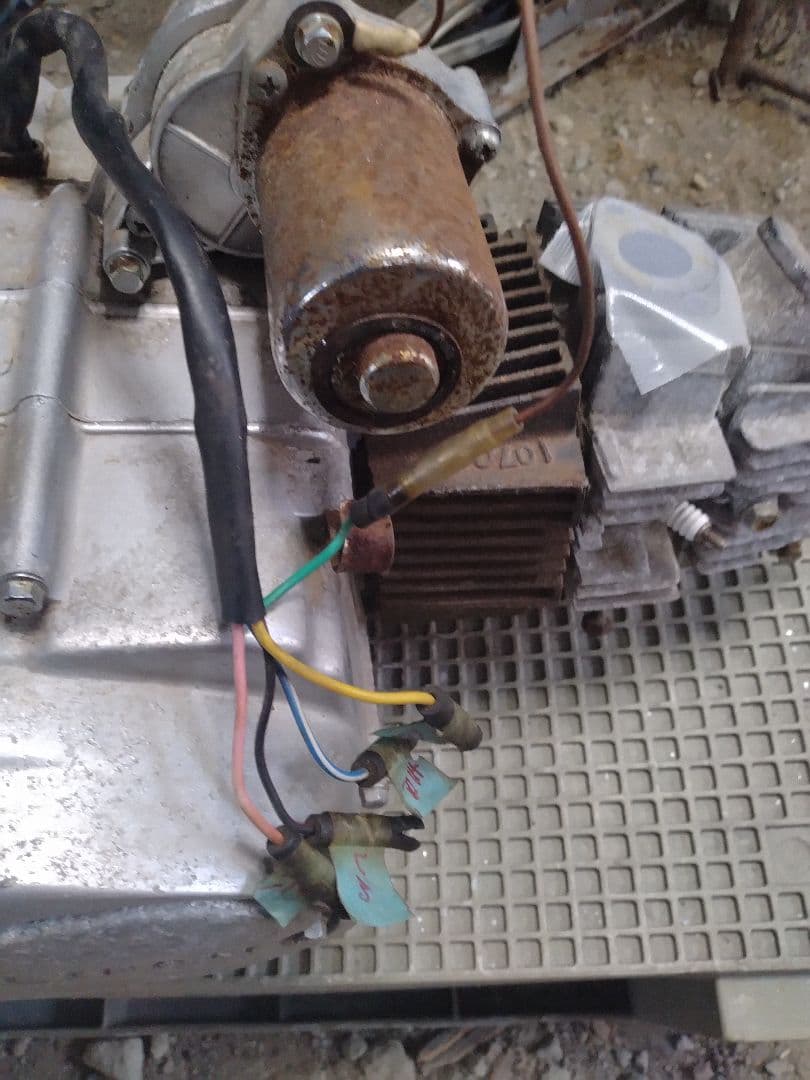 １０７ccエンジン　バギー用　カブに使用