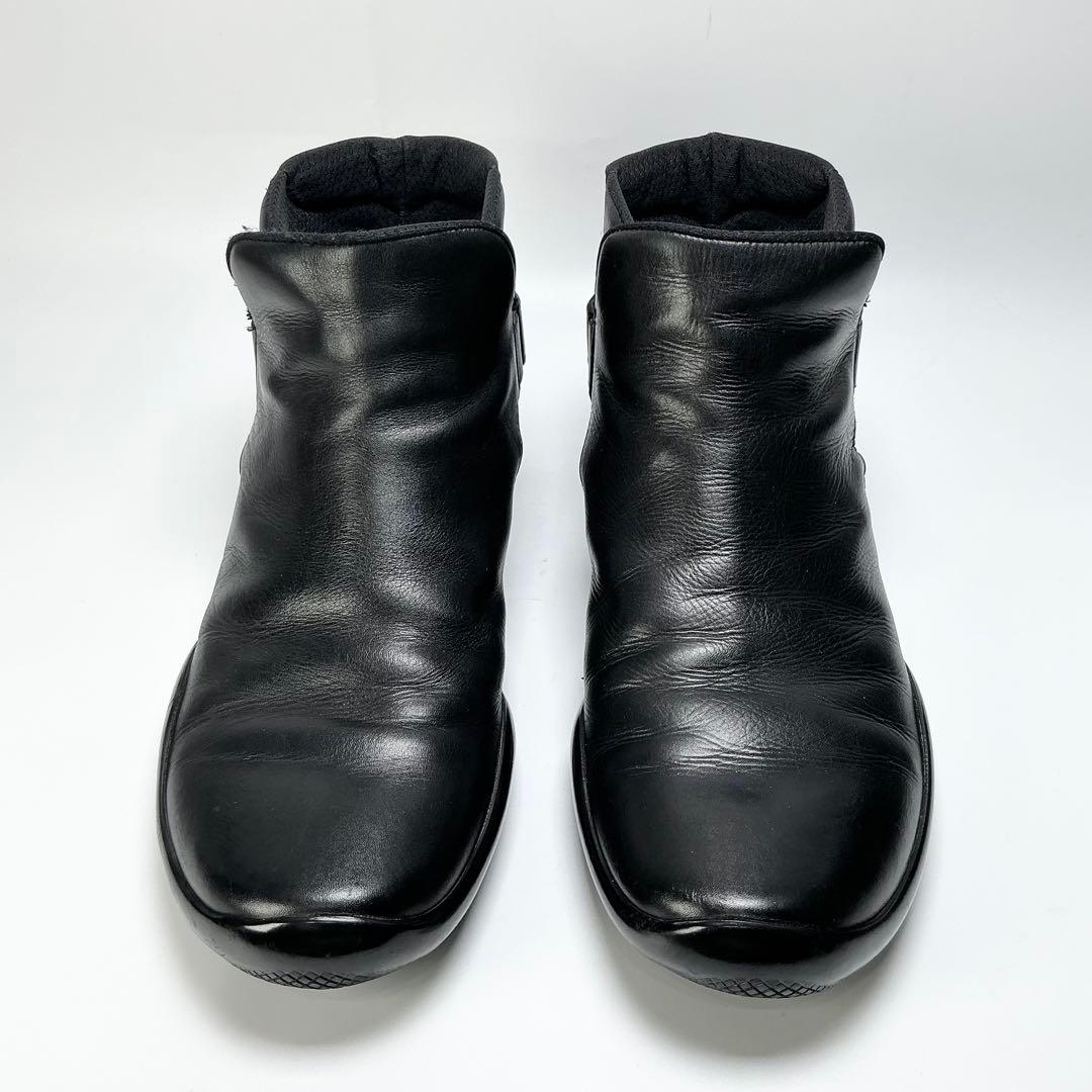 PRADA　ショートブーツ　レザー　ブラック　ベルト　24.5cm
