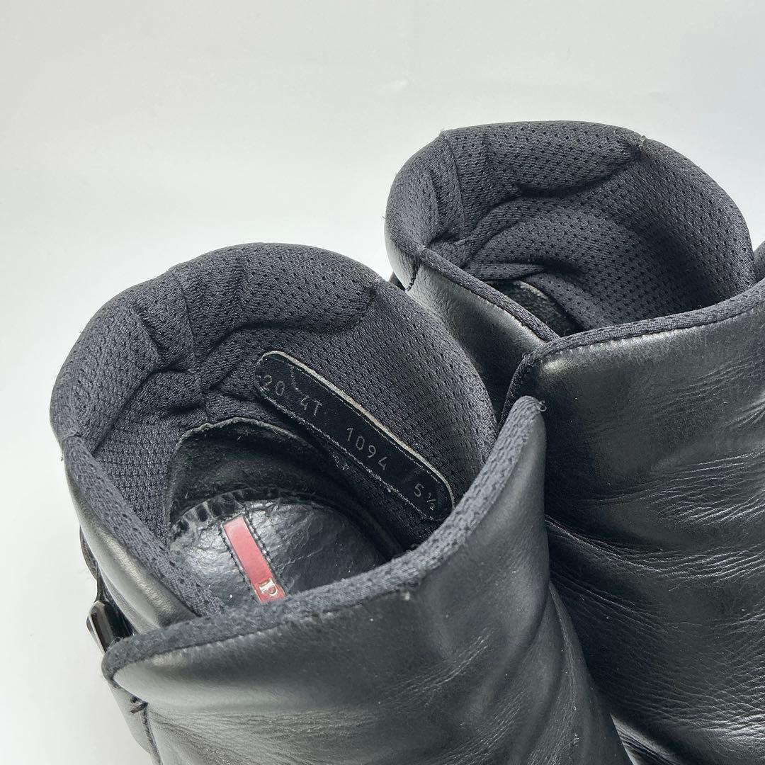 PRADA　ショートブーツ　レザー　ブラック　ベルト　24.5cm