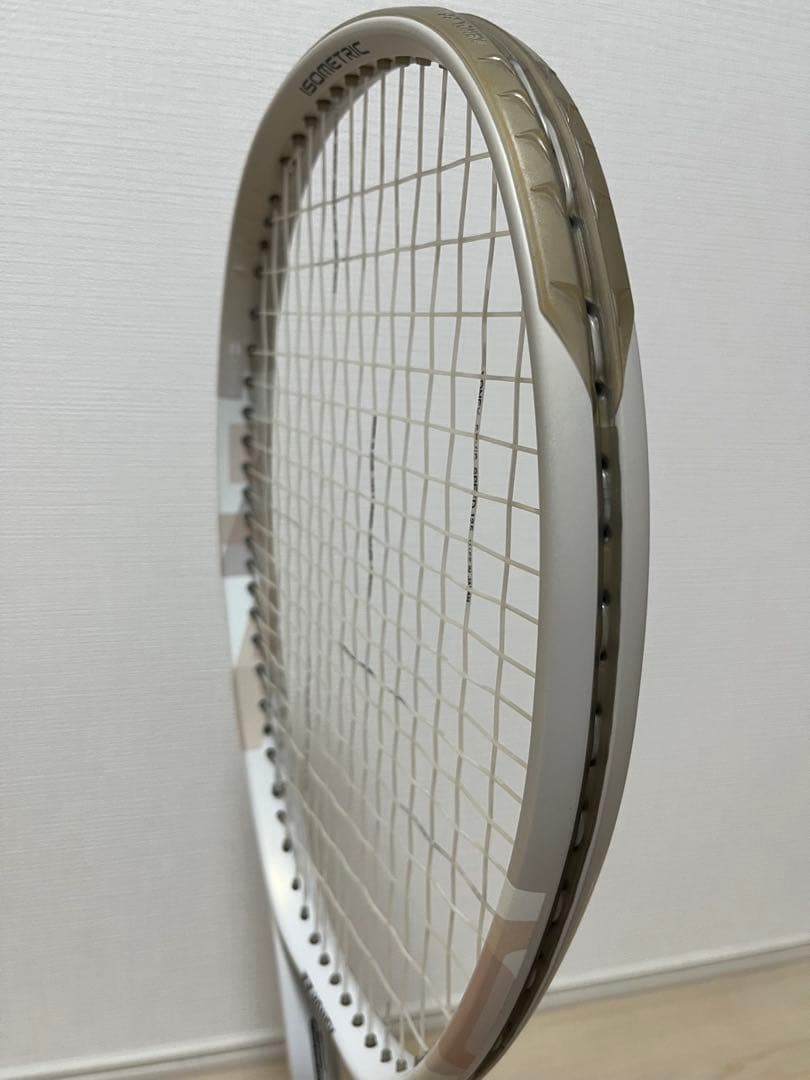 ケニー　『美品』YONEX VCORE 100 テニスラケット　G2